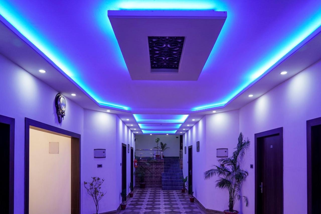 Hotel Heritage Koch Bihar Luaran gambar